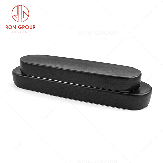 Hot selling durable restaurant tableware creative design frosted black long plate