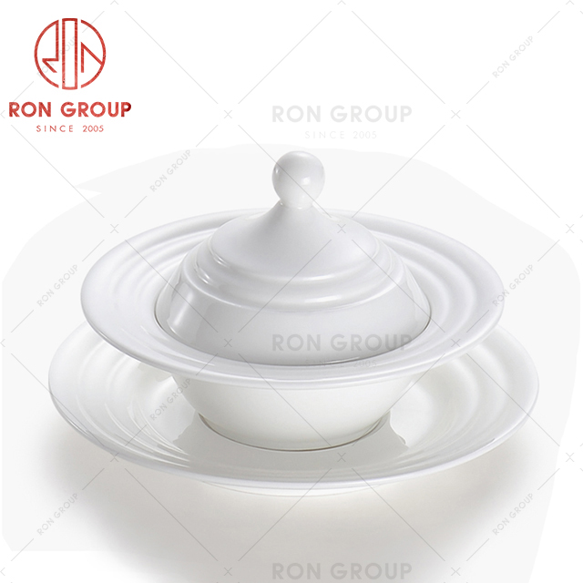 Wholesale supply pure white strip design high-end restaurant ceramic tableware set plate bowl with cover