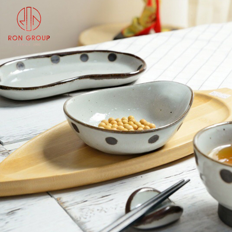 Factory high quality ceramic chopsticks rack Japanese style dinnerware set spoon holder toothpick holder