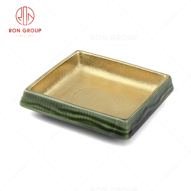 RN0660P00727 Wholesale High Quality Exquisite Ceramic Square Plate