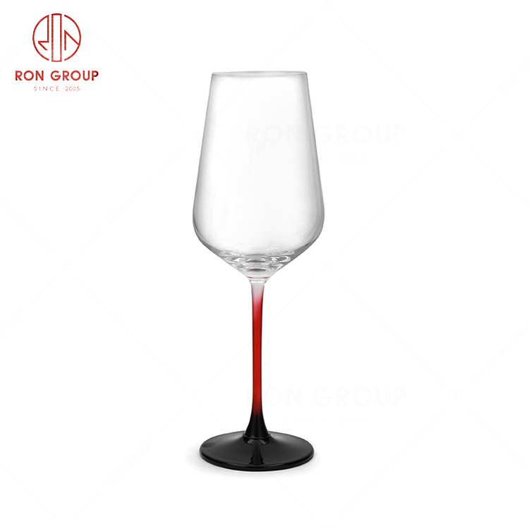 RN0567G00090 Hot Selling High Quality Transparent and Brigh Glass Goblet