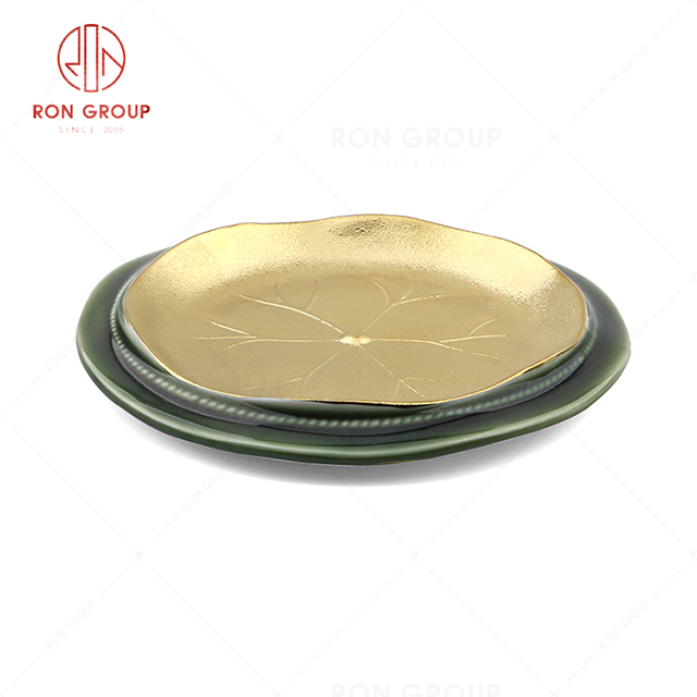 RN0660P00702 Wholesale Unique Design Exquisite Ceramic  Lotus Leaf Plate