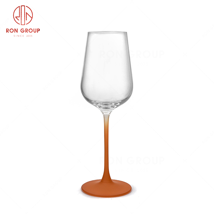 RN0567G00089   Hot Sale  Uniquue Design Transparent Bright Goblet