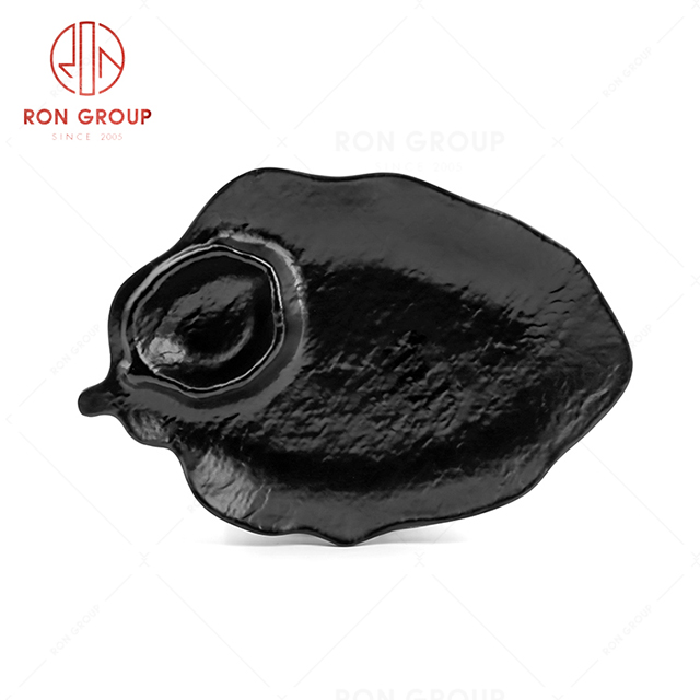 Leaf-shaped restaurant creative tableware hotel activity gift plate with grid