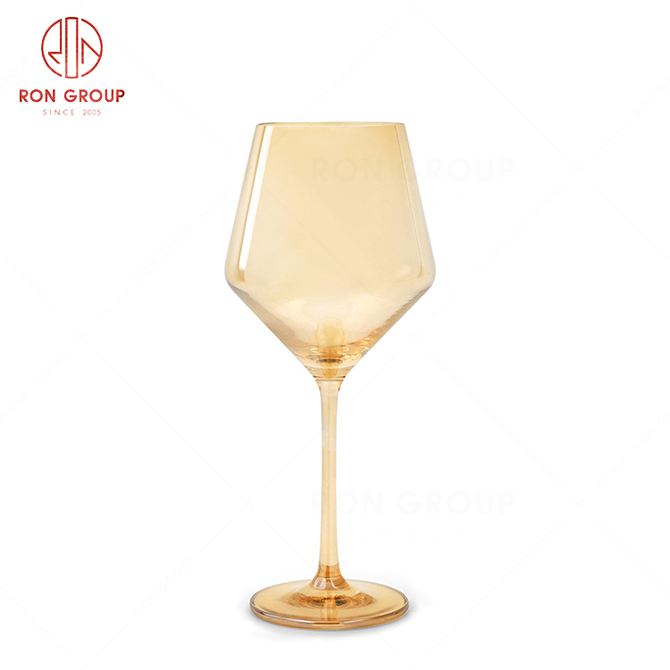 RN0567G00074  Hot Sale European Style Dazzling  Glass Amber Goblet