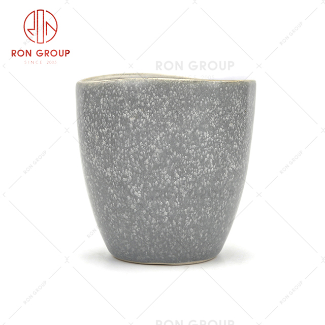 Wholesale supply preferential quality restaurant cup ceramic hand-painted point design water tea cup