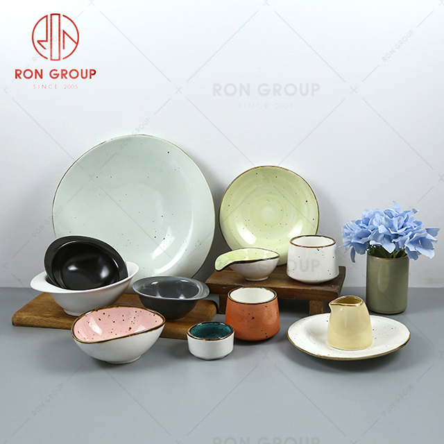 Click the link to view our restaurant tableware project gallery panorama pattarn example