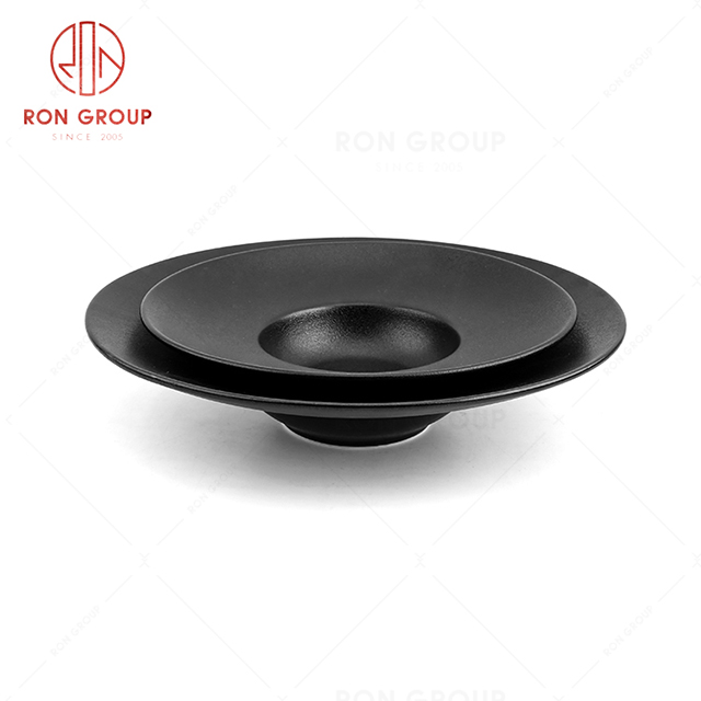 Hat-shape creative restaurant tableware pure black frosted bowl
