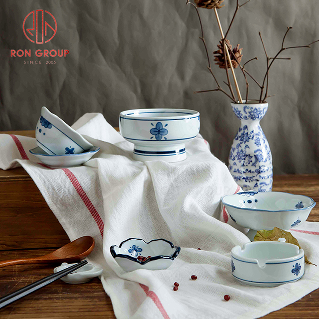 Manufacturer wholesale high temperature blue and white underglaze color ceramic tableware hotel noodle restaurant household soup rice noodle bowl