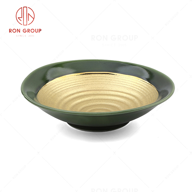 RN0660P00632-677  Hot Selling Unique Design Trumpet Porcelain Bowl