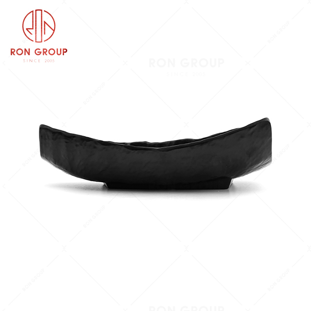 Avant garde design restaurant tableware interesting irregular strip shape plate
