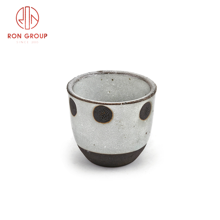 Best selling custom Japanese ceramic sake tea cup porcelain drinkware Asian style dinnerware set
