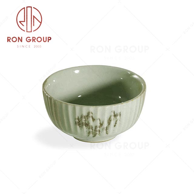RN0039P02605  Hot Selling Japanese Style Green Pircelain Bowl